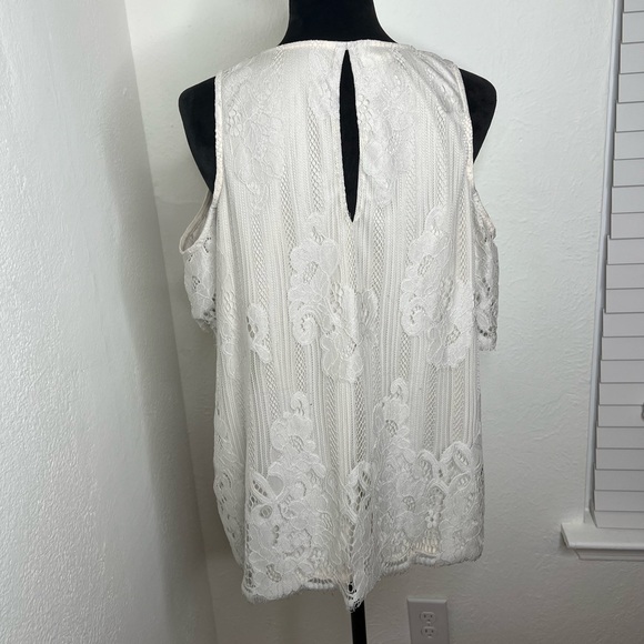 White Peekaboo Shoulder Lace Top by Maurice’s Size 1 - Picture 3 of 4
